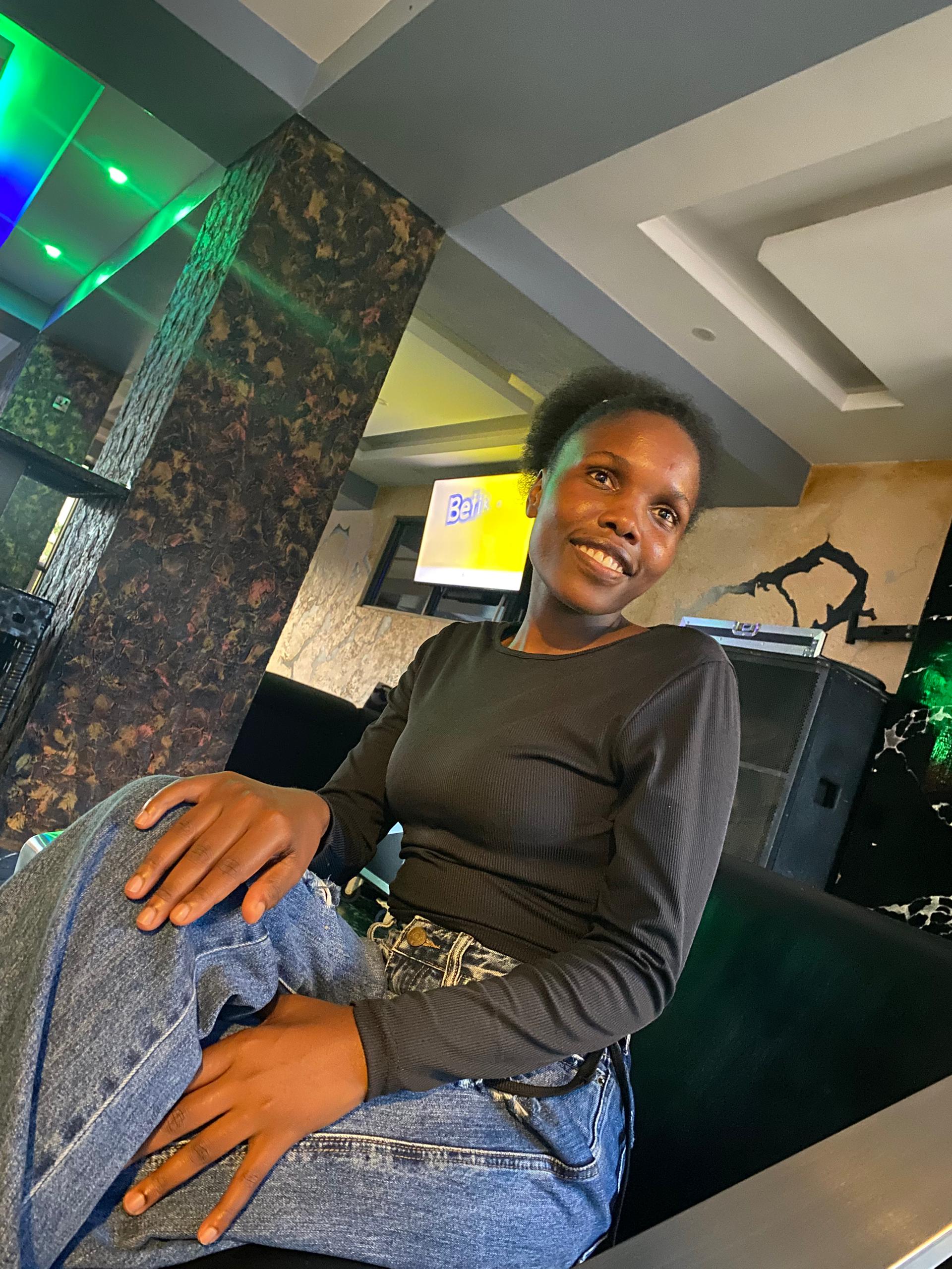 Nanyange  Flavia